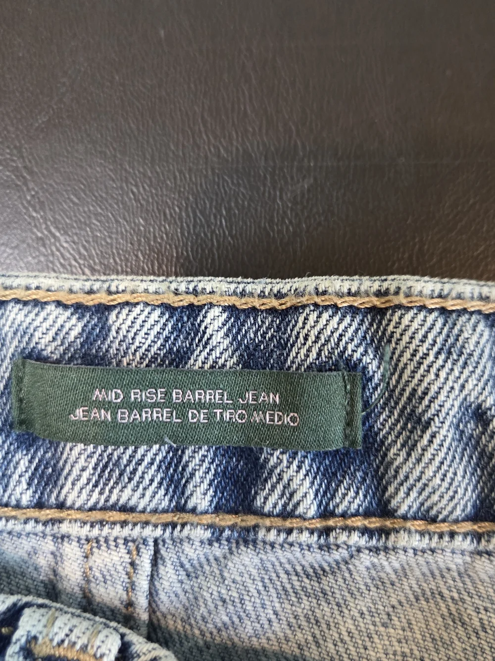 Wild Fable Mid-Rise Barrel Jean Light Wash Size 14 NWT Rigid Denim 32" Inseam - Picture 5 of 14
